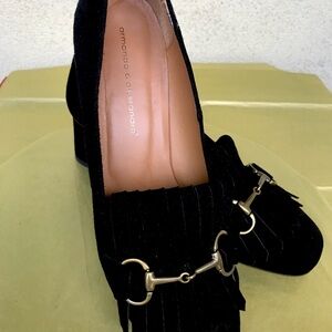 ARMANDO D’ALESSANDRO (ITALY).
Black Women's Loafers, size 9-9,5.